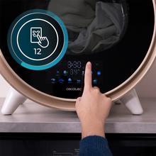 Bolero DressCode Dry 3600V Gold Secadora compacta de evacuación blanca de 3 kg de capacidad, detalle oro cromado, pantalla con iconos a color, 12 programas, secado automático, función vapor y UV Care, tambor Inox con giro bidireccional y sistema antiarrugas Anti-Wrinkle Motion, accesorio para zapatos y funciones Delay Start, KidLock, Modo Refresh.