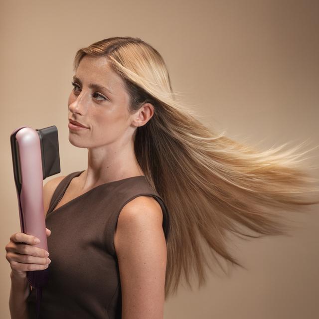 AirLisse 2in1 ForceDry Champagne Plancha de aire con flujo de aire potente 19,7 l/s, cabezales imantados, para todo tipo de cabellos, función plasma, motor brushless, 4 temperaturas y 2 velocidades de aire.