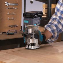 MultiShape 2000 Liberty Fresadora 21V 4Ah. Motor sin escobillas. Incluye 5 fresas y cabezales de diferentes tamaños. Velocidad y profundidad regulable. Incluye tope paralelo.