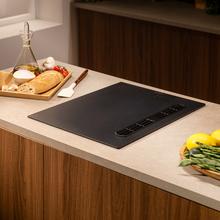 Bolero Squad IH 2200 FullFlex ShieldGlass Placa de inducción compacta de 1 zona FullFlex con campana extractora integrada, acabado ShieldGlass, potencia máx. de 3500W, 9 niveles de potencia con Booster, Stop&Go, Succión 500m3/h, 4 velocidades con Función Booster, Touch Control.