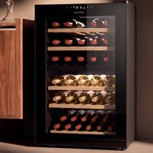 Bolero GrandSommelier Duo 52000 Black Vinoteca libre instalación con cristal negro, Doble zona temperatura 5ºC a 20ºC, Capacidad 52 Botellas, Dimensiones 84x59,5cm, Iluminación LED, Compresor integrado, Display LED Interior, Funcionamiento silencioso, 5 Estantes madera.