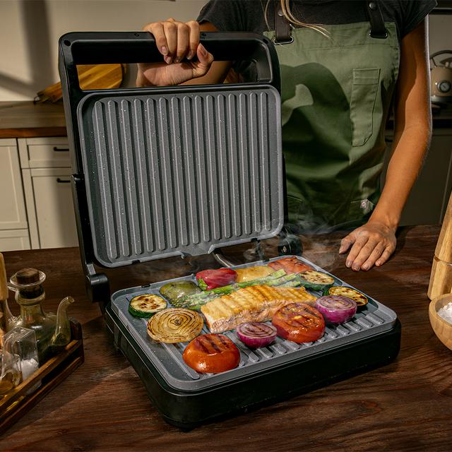 Rock'nGrill 2000 PerfectCook Griglia elettrica da 2000 W con sonda di temperatura, piastre rimovibili con rivestimento RockStone lavabili in lavastoviglie e apertura fino a 105º.