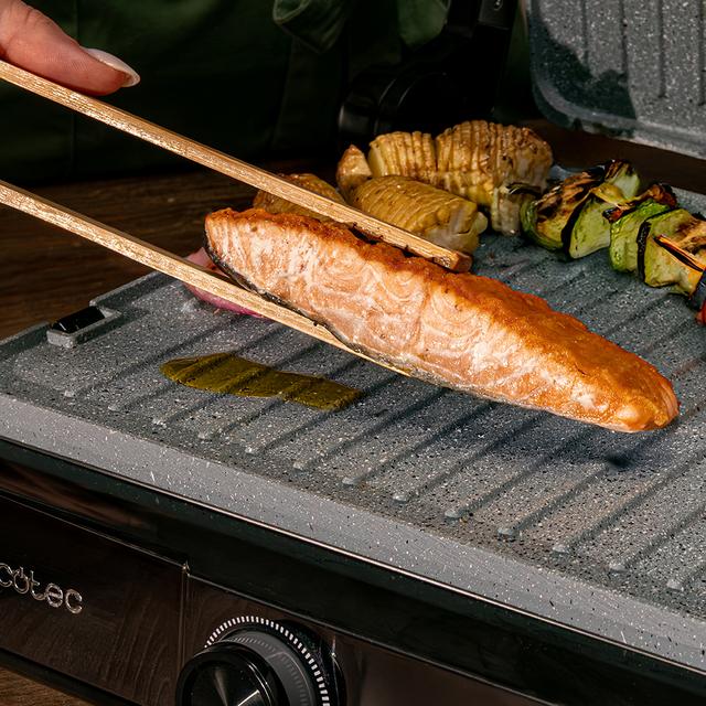 Rock’nGrill 2200 Dual Parrilla eléctrica de 2200 W con control de temperatura en cada plancha de forma independiente, placas reversibles  y apertura de 180º.