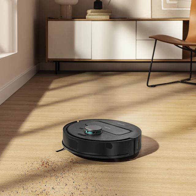 Conga X50 Robot aspirateur. Moteur d’aspiration de 15000 Pa. Base 4 en 1. Technologie laser. Tissus rotatifs. Brosse latérale. Application, connexion Bluetooth et Wi-Fi pour les réseaux de 2,4 GHz.