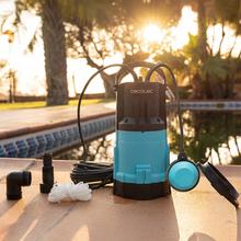 Neptunus 750 Dark&Crystal 2-in-1-Wasserpumpe für sauberes und schmutziges Wasser mit 750 W. Bis zu 14.000 l/h. Einfacher Entwässerungswechsel. Low-Suction-Funktion. Partikel bis zu 25 mm. Maximale Förderhöhe 7,5 m und 7 m Tiefe. Schwimmerschalter. IPX8. Kabel 10m.