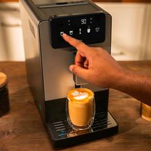 Cremmaet Steam Kompakter Kaffeevollautomat mit 19 Bar, Dampfgarer und Thermoblock-System.
