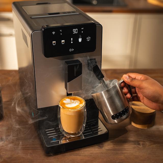 Cremmaet Steam Cafetera superautomática compacta con 19 bares, vaporizador y sistema Thermoblock.