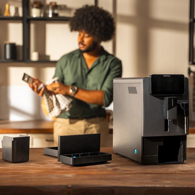 Cremmaet Steam Cafetera superautomática compacta con 19 bares, vaporizador y sistema Thermoblock.