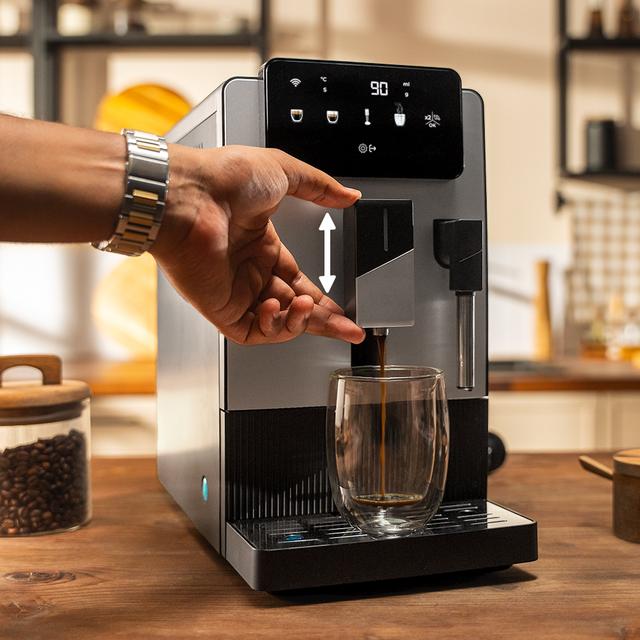 Cremmaet Steam Cafetera superautomática compacta con 19 bares, vaporizador y sistema Thermoblock.