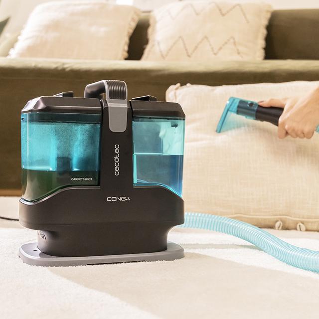 Conga 3000 Carpet&Spot Clean Max Nettoyeur de taches. 450 W et 13 kPa de puissance. Design compact. Réservoir pour l’eau propre de 1000 ml et réservoir pour l’eau sale de 550 ml. Pulvérisateur.