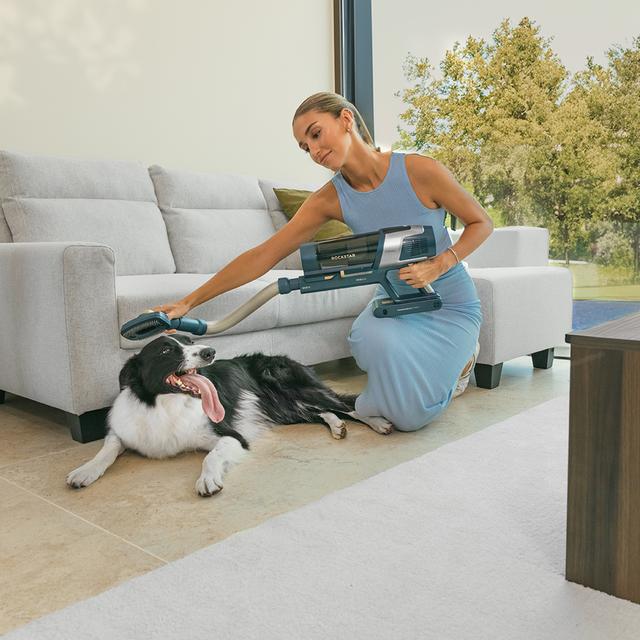 RZ90 AI AquaPet Flex Connected Aspirador escoba sin cables con base de autovaciado. 310 AW y 850 W. Tubo flexible. Inteligencia Artificial y contador de partículas. APP. Cepillo de animales y accesorio WaterTank de fregado.