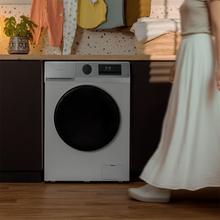 Bolero DressCode 12450 Inverter Lave-linge blanc d'une capacité de 12 kg, 1410 tr/min, 16 programmes, classe A-20 %, moteur Inverter Plus, élégant panneau en acier inoxydable, SteamMax, Drum Clean, Allergy Care, Pearl Drum, départ différé, fonction Silence, Stop&Go et Kid Lock.