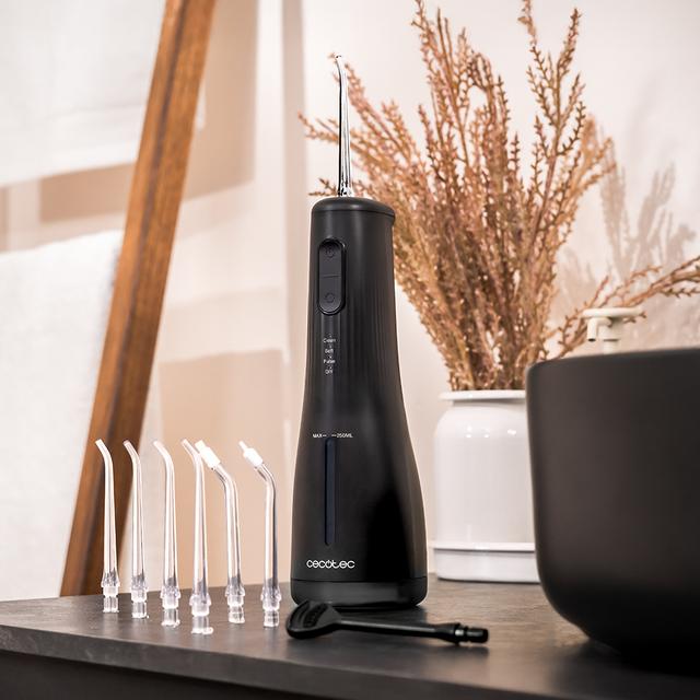 ToothCare Jet Liberty Irrigador Dental Portátil con 1600 Pulsos por Minuto, 8 Boquillas Intercambiables, 4 Modos de Limpieza, Tanque de 250 ml, IPX7 Waterproof, Diseño Compacto y Ligero, 130 PSI