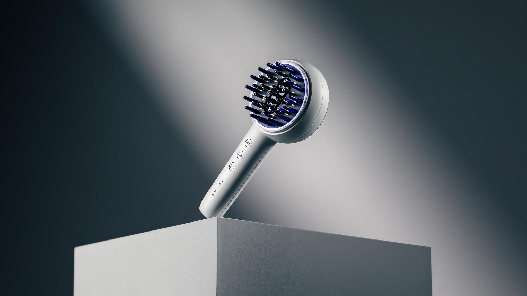 Nutre y fortalece el cabello en cada pasada