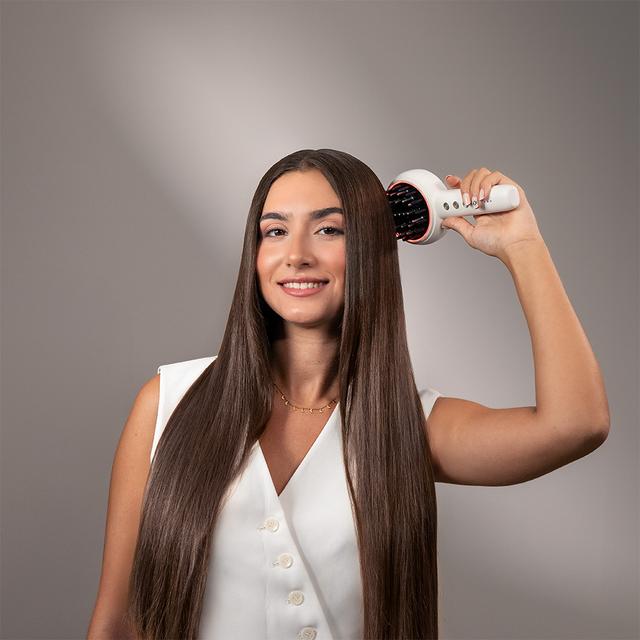 HairCare Revitalize TotalCare, Cepillo Reparador con Microcorrientes EMS, Luz LED Roja y Azul, Aplicador de Serum y 5 Niveles de Intensidad, Nutre, Reafirma y Fortalece el Cabello desde la Raíz