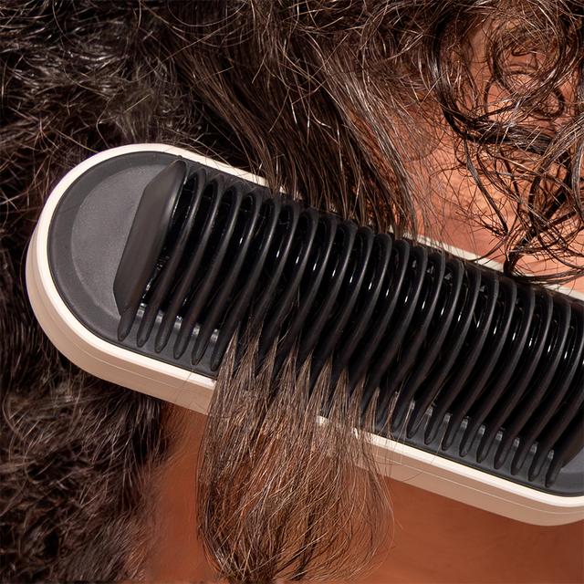 InstantCare Lisse, Cepillo Alisador con 25 Dientes, 5 Temperaturas para Todo Tipo de Cabello, Revestimiento Cerámico, Chips Inteligentes, Calentamiento en 30s, Guante Térmico y Clips Incluidos, Apagado Automático