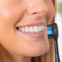 ToothCare Jet Splash UltraSonic Brosse à dents et hydropulseur, réservoir de 60 ml, base de chargement, 2 fonctions, 3 modes, 2 têtes, 4 semaines d'autonomie.