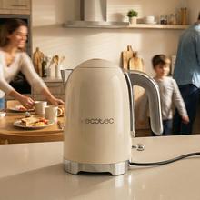 Thermosense Oval Hervidor de agua de 1,7 litros, cuerpo de acero inoxidable y con 2200 W.