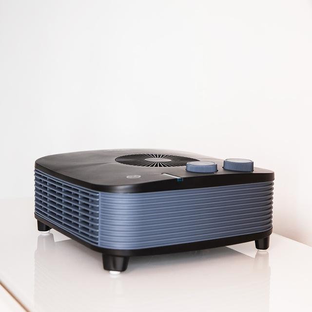 ReadyWarm 2060 Max Horizon Black Chauffage soufflant avec 2000 W et 3 modes de fonctionnement.