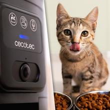 Pumba 8600 Double Meal Vision Distributeur automatique de nourriture pour animaux de compagnie avec deux bols, contrôle via Wi-Fi, caméra, enregistreur vocal, capacité de 7 litres et contrôle des portions.