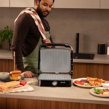 Rock'nGrill 2000 Full Open Parrilla eléctrica con 2000W. Revestimiento de piedra RockStone. Apertura 180º. Bandeja recogegrasas.