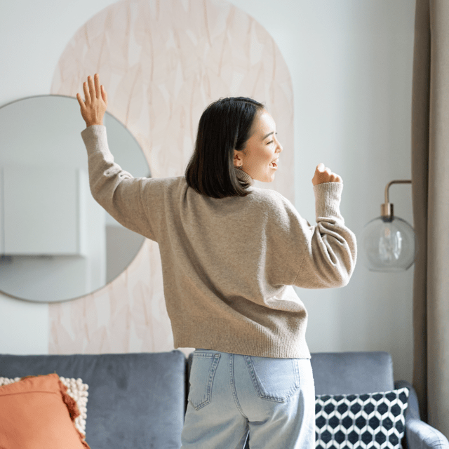 PureAroma 3000 Sound Diffusore di aromi con speaker, non necessita di acqua, timer di 8 ore, 3 livelli e 7 luci LED.