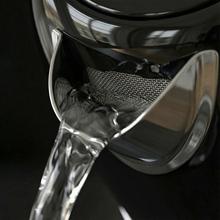 Thermosense Oval Black Hervidor de agua de 1,7 litros, cuerpo de acero inoxidable y con 2200 W.