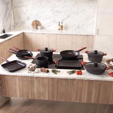 Sartén 20cm, Colección Gourmet+Sartén de 20 cm, apta inducción y todas las cocinas. Construcción de aluminio fundido de 5,5mm con fondo termodifusor encapsulado. Triple capa de revestimiento antiadherente ILAG de la mejor calidad libre de PFOAs.