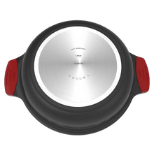 Cacerola baja 28cm, Colección GourmetCacerola de 28 cm, apta inducción y todas las cocinas. Construcción de aluminio fundido de 5,5mm con fondo termodifusor encapsulado. Triple capa de revestimiento antiadherente ILAG de la mejor calidad libre de PFOAs.