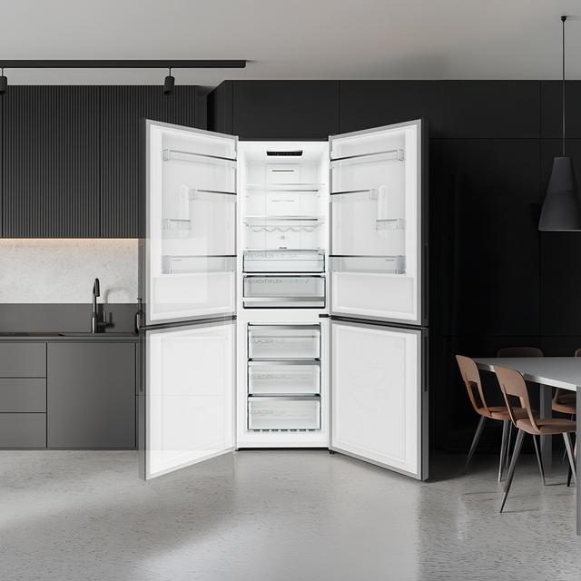 Bolero CoolMarket Combi 322i Inox D Cecotec - Frigorífico Combi con acabado metalizado Inox Premium, 322L, Ancho 59,5cm, Alto 185,5cm, Tecnología Total NoFrost, Multi Airflow, HumidityFlex HUB y Puerta Reversible - Iluminación LED, Display Interior y Clase D.