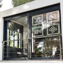 Conga Windroid W10 DoubleSpray 3-in-1 Fensterreinigungsroboter: Sprüht, reinigt und trocknet. Sprüht von beiden Seiten. 4 Reinigungsmodi. Inklusive App und Fernbedienung für volle Bewegungssteuerung. Reinigt verschiedene Oberflächen.