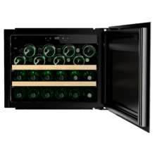 Bolero GrandSommelier BI 28000 Touch Matt Black Compressor Vinoteca completamente integrable con cristal negro mate, Apertura táctil mediante sensor, Zona temperatura 5ºC a 20ºC, Capacidad 28 Botellas, Dimensiones 45x60cm, Iluminación LED interior, Compresor integrado, Display LED Interior, Funcionamiento silencioso, 2 Estantes madera