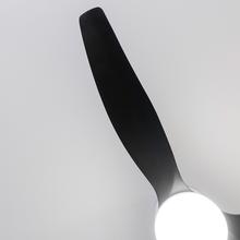 EnergySilence Aero 5600 Classic White&Black Ventilador de techo de 40 W y 52” con mando a distancia, luz LED, 6 velocidades, 3 aspas, modo winter-summer y temporizador de hasta 8 horas.