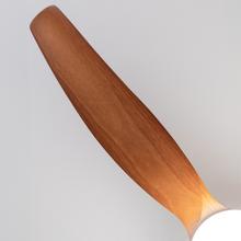 EnergySilence Aero 5600 Classic Gold&DarkWood Ventilador de techo de 40 W y 52” con mando a distancia, luz LED, 6 velocidades, 3 aspas, modo winter-summer y temporizador de hasta 8 horas.