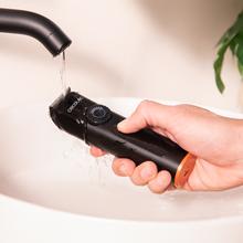 PrecisionCare Barber Elite: Barbero/Máquina de afeitar 120 mins de autonomía, Cuchillas de acero inoxidable, Pantalla, 2 peines