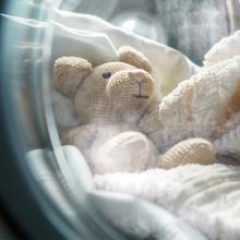 Bolero DressCode 6110 Inverter Max Lave-linge d'une capacité de 6 kg, 1200 tr/min, 11 programmes, classe A-10%, moteur Inverter Plus, Steam Max, nettoyage du tambour, programme rapide 15 min, départ différé et sécurité enfants.