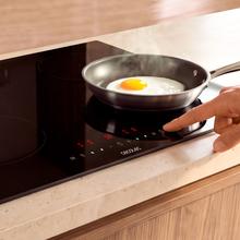 Bolero Squad I 4000 Eco 60cm Induktionskochfeld mit 4 Zonen, Gesamtleistung 7,2kW, Touch-Bedienung mit rotem Display, 9 Leistungsstufen, 2 Zonen Ø180mm (1800/2000W), 2 Zonen Ø160mm (1200/1600W), 99min individueller Timer mit Erinnerungsfunktion, Sicherheitsabschaltung, Restwärmeanzeige und Kindersicherung.