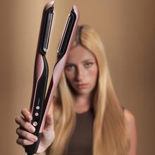 AirLisse 2in1 ForceDry Duo. Plancha de pelo con aire. Doble placa calefactora. 3 modos. Flujo de aire 13 m/s. 112.000 rpm. Motor Brushless. 2 accesorios