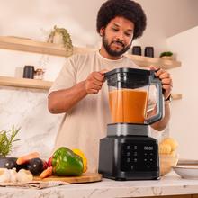 Food Processor Paprika 2000 Touch. Procesador multifunción con bol de 2.1L y vaso portátil de conexión directa. Mezcla, amasa, corta, ralla, machaca y tritura hielo con control digital programable. Versatilidad y precisión en un diseño compacto y elegante.