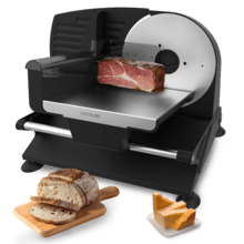 Rock'nCut Shuriken Steel ProBlades Affettatrice per carne 200W in acciaio inox. Lame lisce e seghettate in acciaio inox Solingen tedesco. Disco da 190 mm con regolazione variabile da 0 a 15 mm. Disco rimovibile QuickOut.