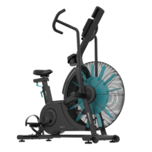 Drumfit WOD Rider Ultimate bicicleta de aire de alto rendimiento con ventilador de 679,5 mm que ofrece resistencia progresiva, pedaleo bidireccional, doble correa suave y silenciosa, pantalla LCD y conectividad.  Rendimiento para usuarios de hasta 150 kg con y ruedas de transporte.