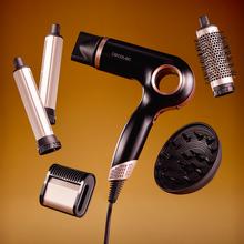 DryGlam Waves 6in1 Sensor Black Brushless-Haartrockner mit Abstandssensor-Technologie, Ionenfunktion, 6 Zubehörteile, dreifacher Hitzeschutz, 1400 W, 110.000 U/min.