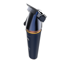 PrecisionCare Expert Ceramic Haarschneider mit bürstenlosem Motor, Keramikklingen, bis zu 120 Minuten Akkulaufzeit und 6 Kammaufsätzen.