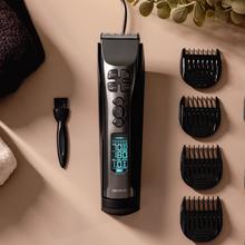 PrecisionCare Expert Motion: Cortapelos con movimiento automático de cuchilla, Motor Brushless, Cuchilla con Cerámica, 10 peines, Base de carga