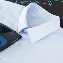 Der IronHero H-2600 bietet 2600 W Leistung für schnelles und effizientes Bügeln, mit 60 g/min Dauerdampf und einem Dampfstoß von 210 g/min, der selbst hartnäckigste Falten beseitigt. Die Keramiksohle, der 300-ml-Wassertank sowie die Anti-Kalk-, Anti-Tropf- und Smart-Auto-Off-Systeme gewährleisten eine komfortable und sichere Anwendung.