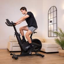 Drumfit indoor PulseRide DrumFit PulseRide: bicicleta indoor con volante de inercia de 20 kg, pantalla LED, resistencia magnética y conectividad  para entrenamientos intensos en casa.