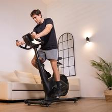 Drumfit indoor PulseRide DrumFit PulseRide: bicicleta indoor con volante de inercia de 20 kg, pantalla LED, resistencia magnética y conectividad  para entrenamientos intensos en casa.