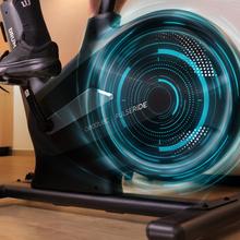 Drumfit indoor PulseRide DrumFit PulseRide ist ein Indoor-Bike mit 20‑kg‑Schwungrad, LED‑Display, elektromagnetischem Widerstand und Konnektivität für intensive Trainingseinheiten zu Hause.