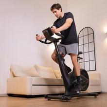 Drumfit indoor PulseRide DrumFit PulseRide ist ein Indoor-Bike mit 20‑kg‑Schwungrad, LED‑Display, elektromagnetischem Widerstand und Konnektivität für intensive Trainingseinheiten zu Hause.