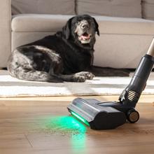 Conga Rockstar S50 Neo Aspirador vertical con 340 W de potencia y 135 AW de potencia de succión. 22 kPa. Cepillo antienredos Hairless XXL. Autonomía de hasta 45 minutos en modo Eco y aspirador de mano. Luz LED verde. Tubo flexible.